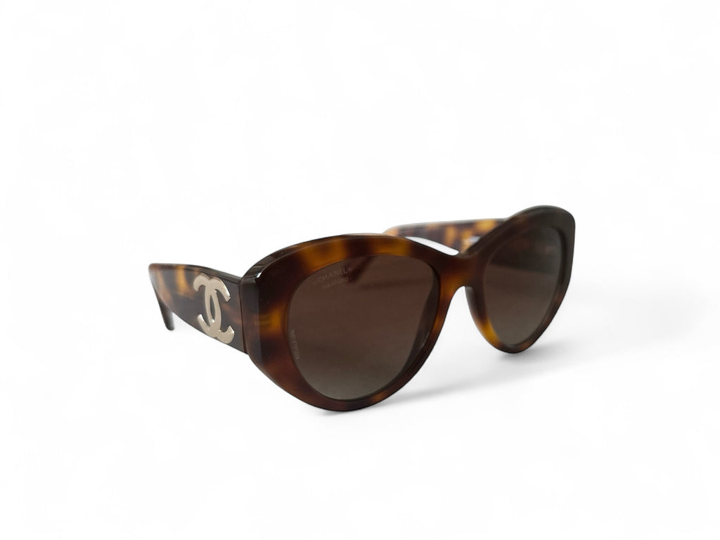CHANEL Solbriller Tortoiseshell
