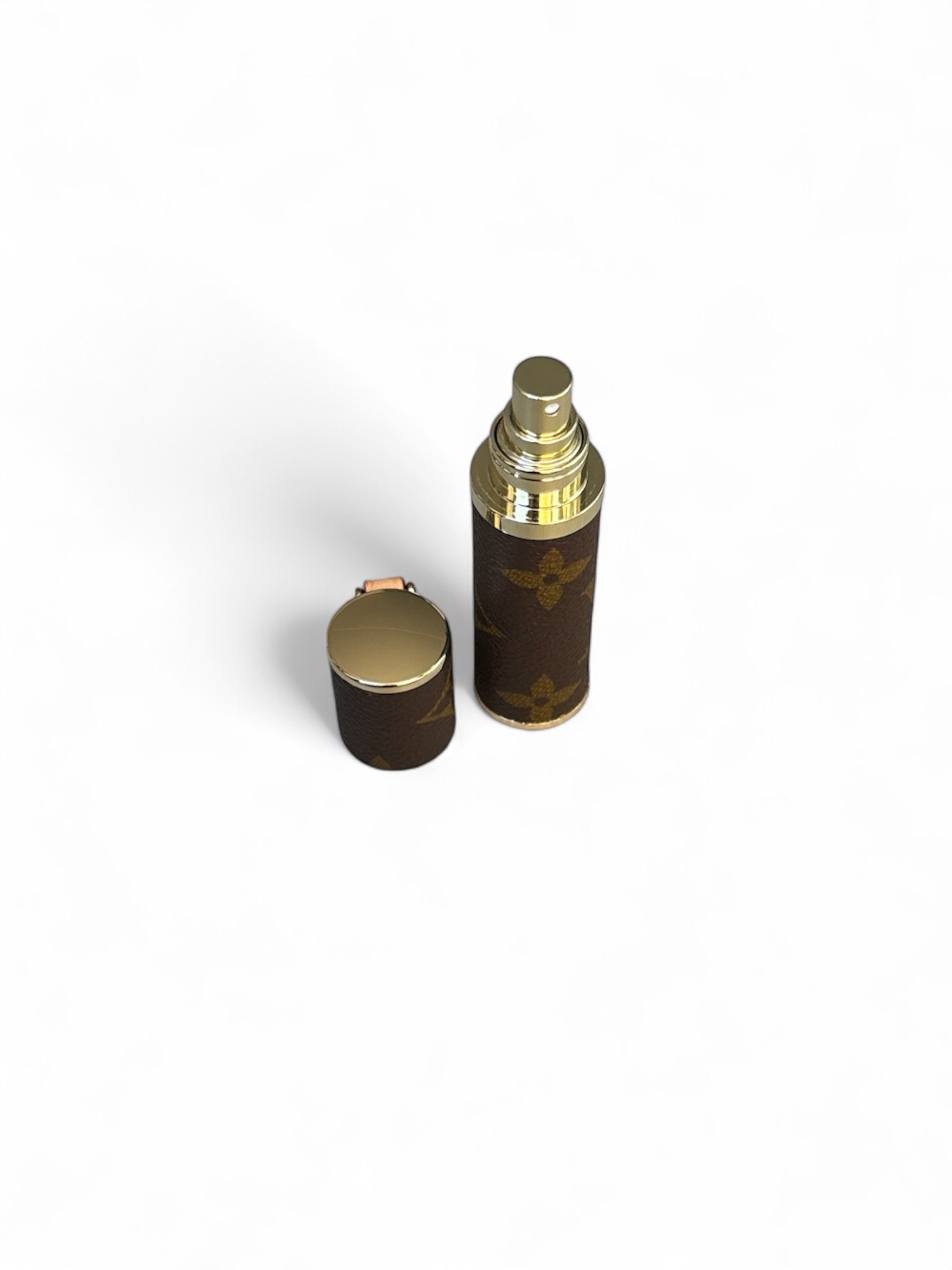 Upcycled parfumeholder
